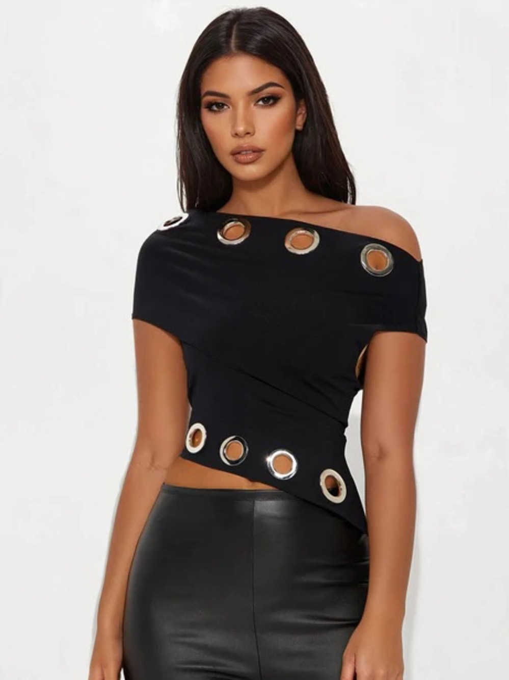 NWOT Hustle And Flow Asymmetrical Off Shoulder Top - Black - S